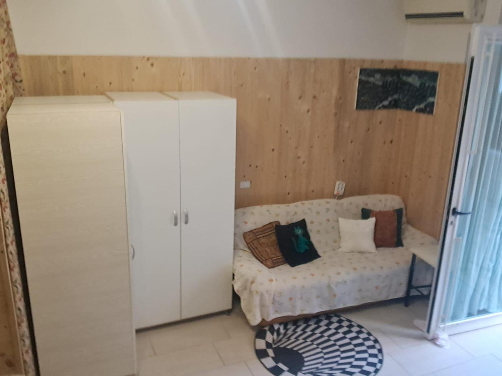 Apartamento Dimoramadonnella Bari Exterior foto