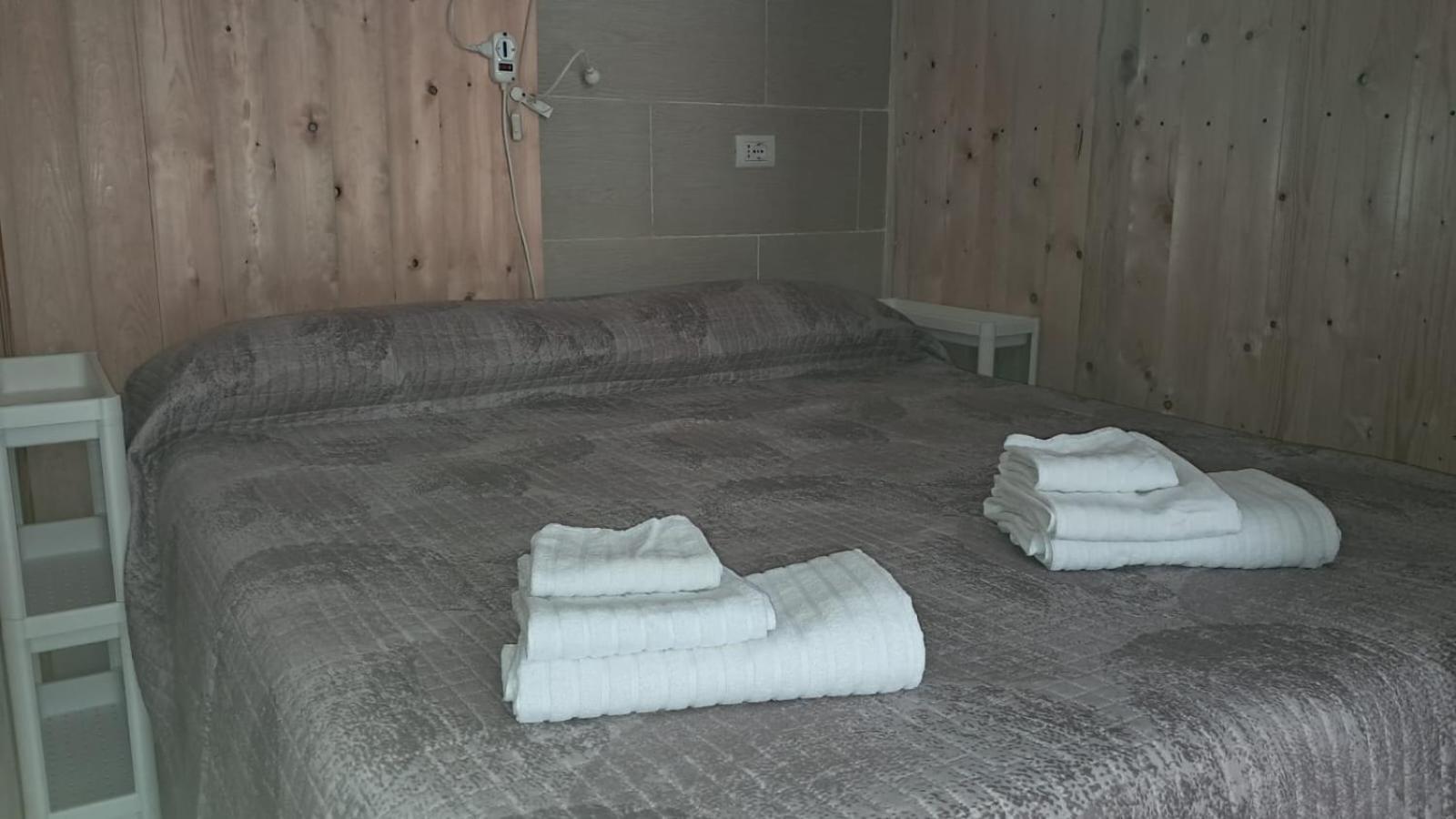 Apartamento Dimoramadonnella Bari Exterior foto